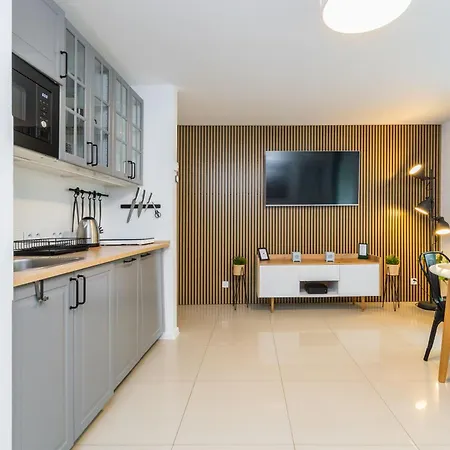 Apartament w Sopocie w przyziemiu by Grand Apartments-2